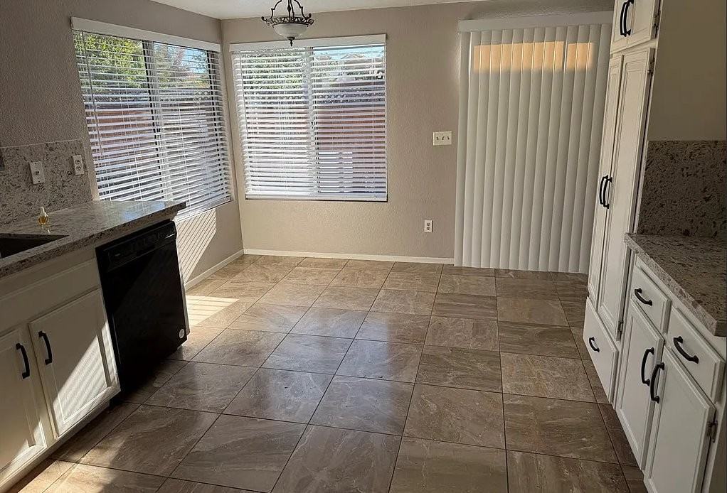 24336 Gitano Dr - Photo 7 of 18