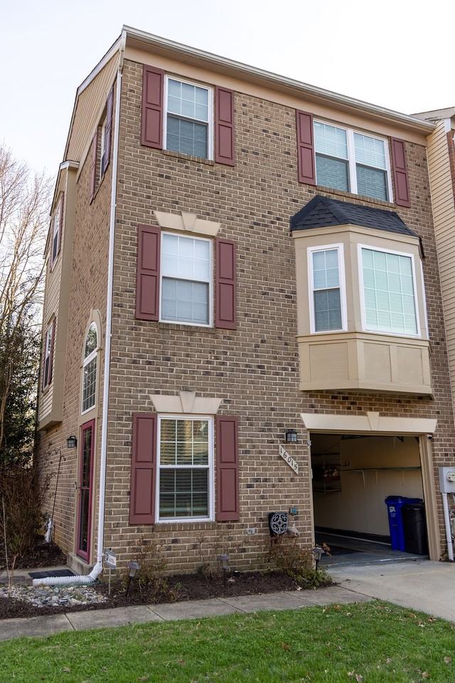 16015 Elegant Ct