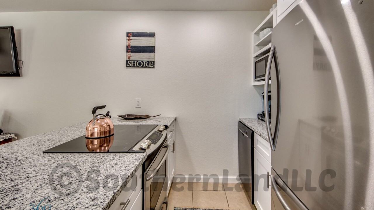 11594 1st Ave #2 - Photo 7 of 7