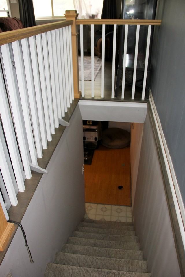 1495 S Grape St - Photo 7 of 20