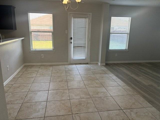 1428 Montoya Ln - Photo 4 of 20