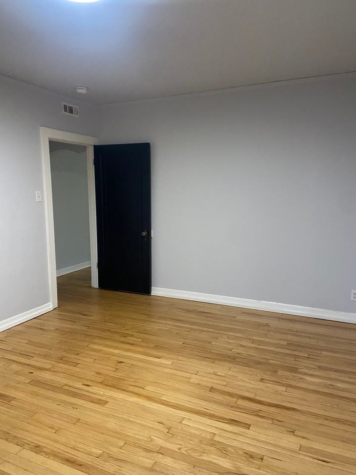 4007 Wilmington Ave #FL2 - Photo 3 of 9