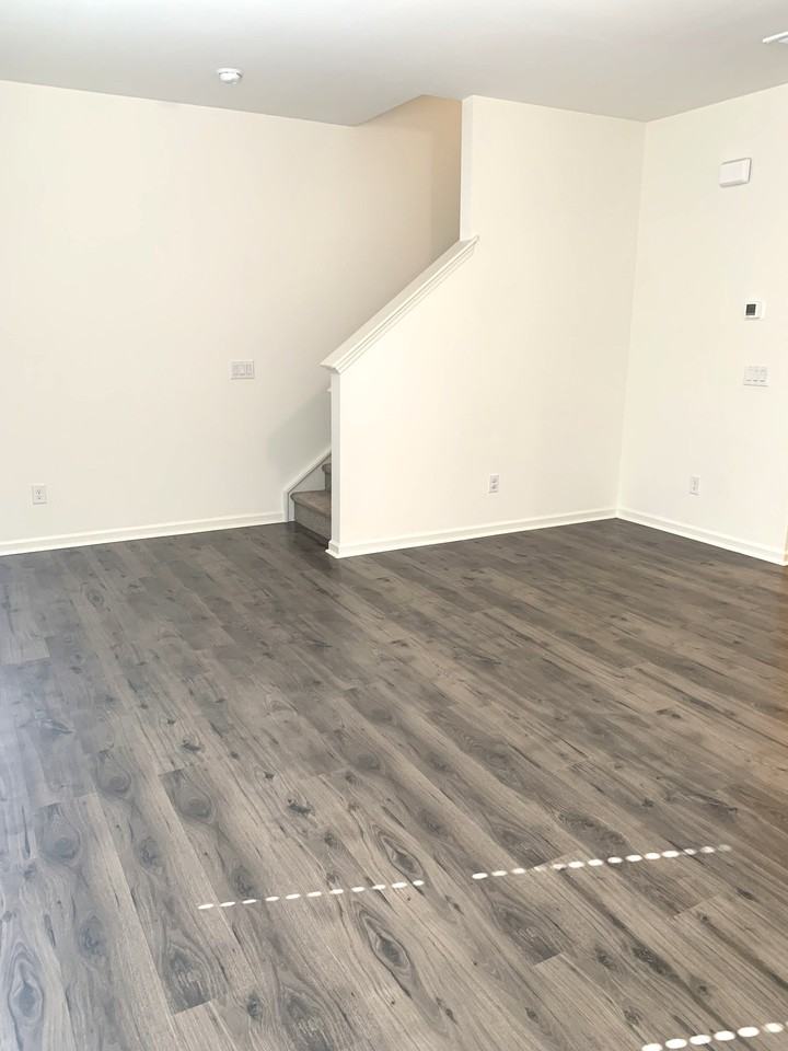 215 Banbury Ln - Photo 6 of 21