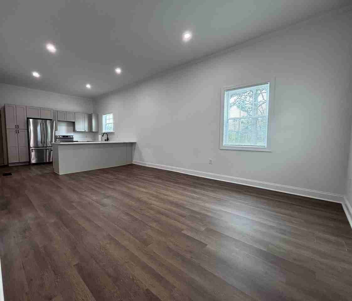 5327 Nc #5327 - Photo 2 of 18