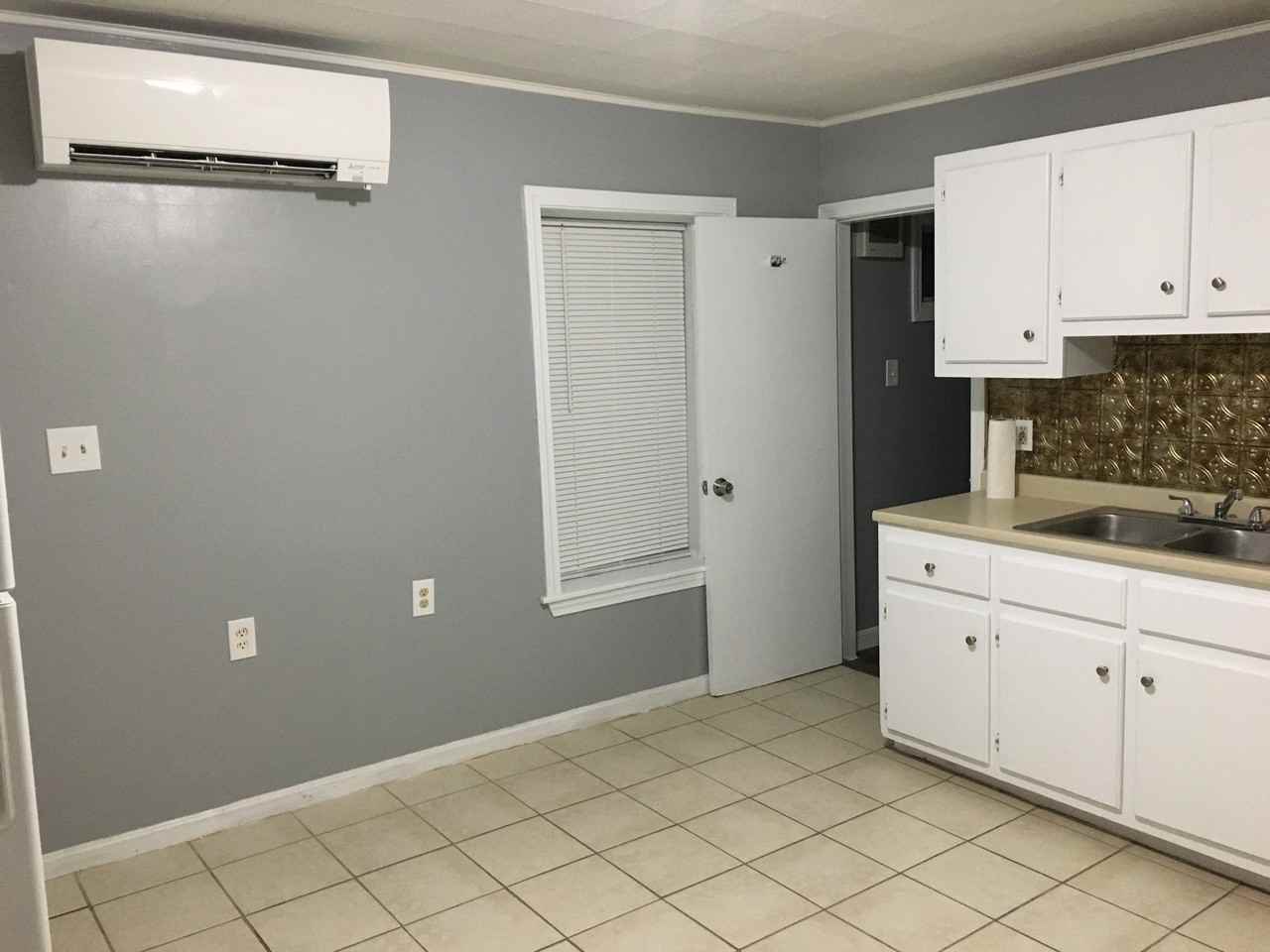 93 Whipple St #3 - Photo 2 of 9