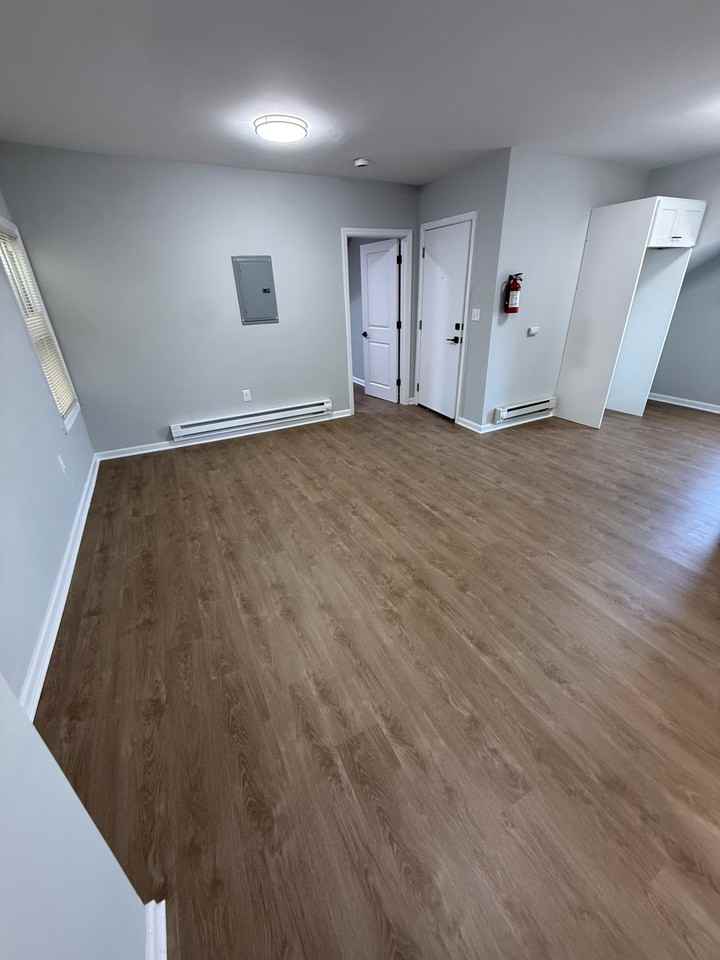 128 Keen St #3 - Photo 3 of 12