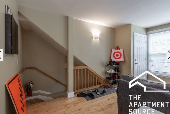 1059 W Fry St #1 - Photo 5 of 16