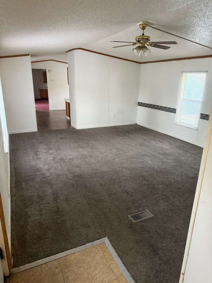 905 W 37Th Ave, Gary, In 46408, Usa #23 - Photo 5 of 15