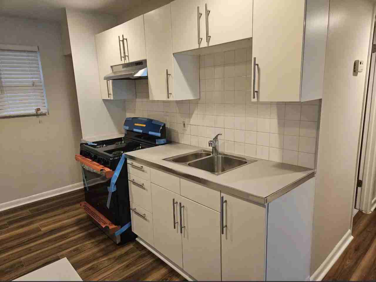 3193 E Point St #4 - Photo 2 of 12