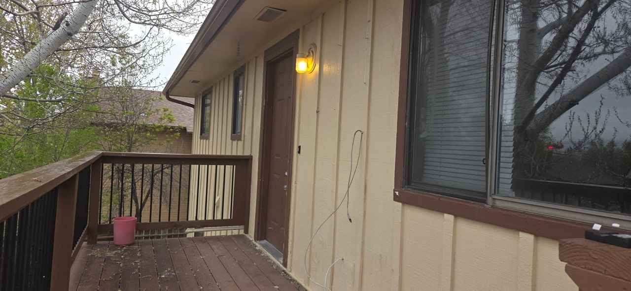 6729 Dublin Loop W - Photo 2 of 12