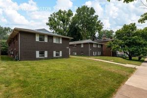 featured image of 118 N Washington St #D