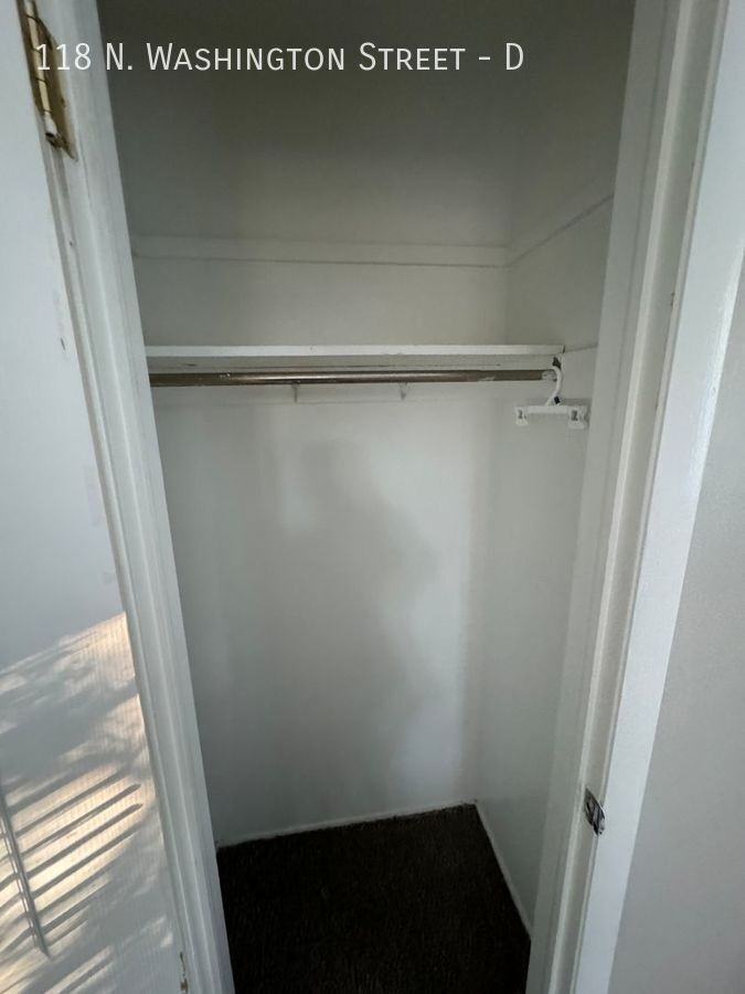 118 N Washington St #D - Photo 6 of 18