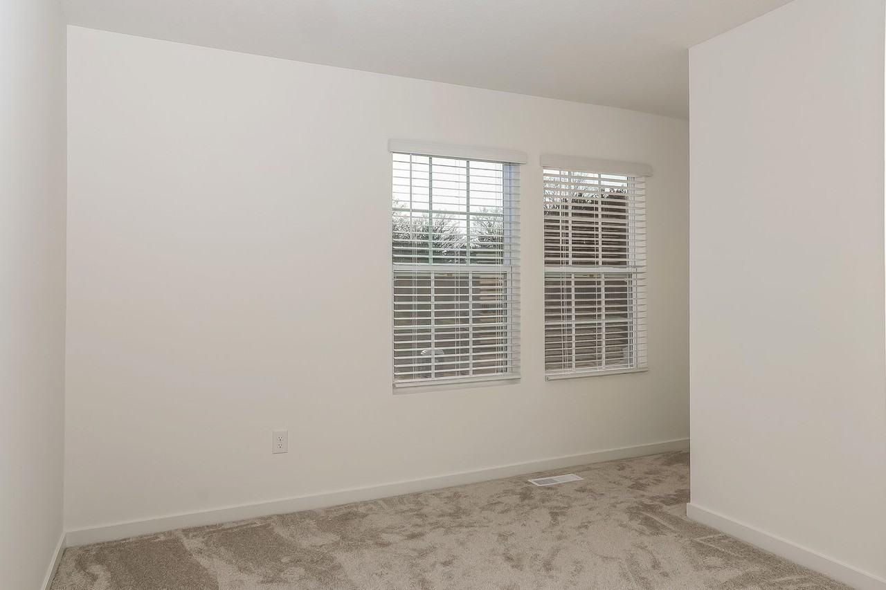 366 Sherman St - Photo 2 of 30