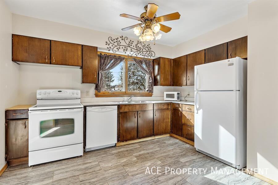 155 Fairmont Blvd - Photo 7 of 12
