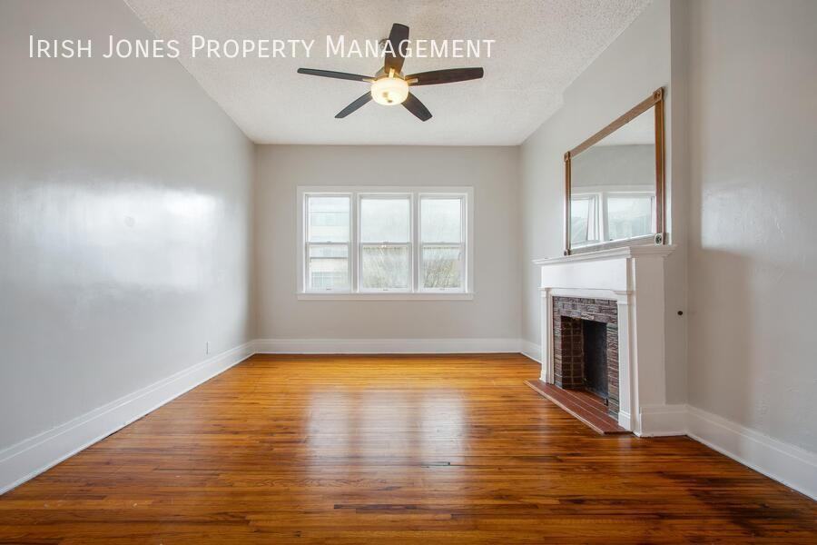 608 Niagara St - Photo 2 of 17