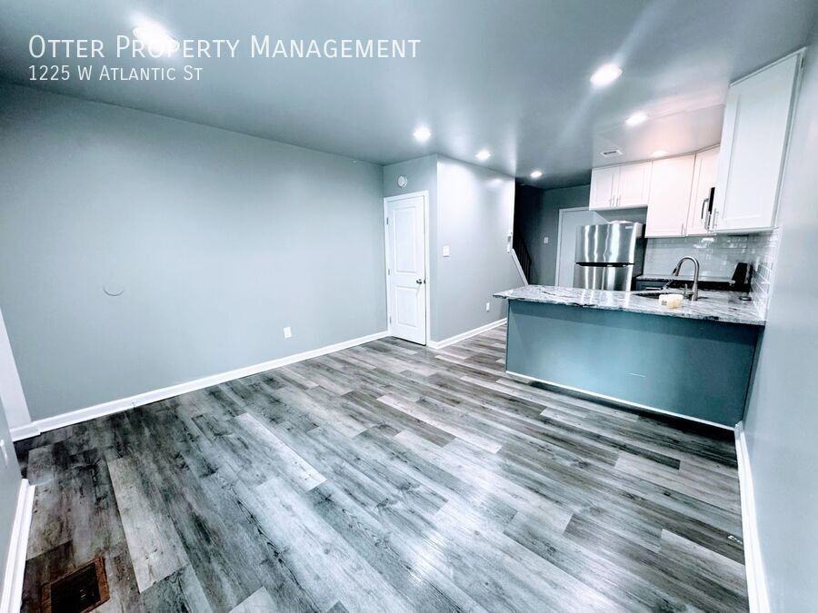 1225 W Atlantic St - Photo 5 of 25