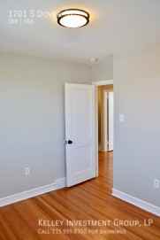 1701 S Dover St - Photo 3 of 48