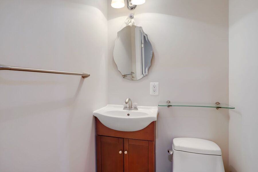 447 Newton Pl Nw - Photo 4 of 50