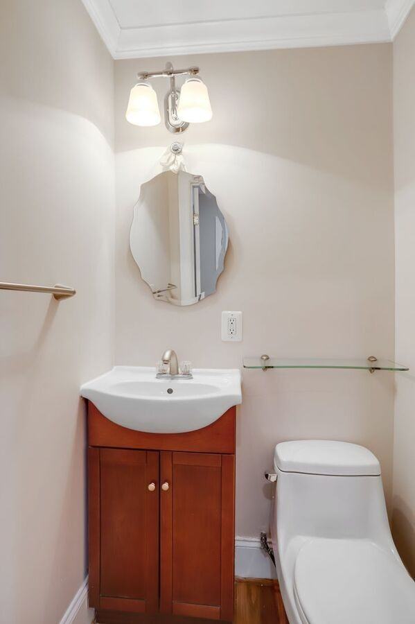 447 Newton Pl Nw - Photo 5 of 50
