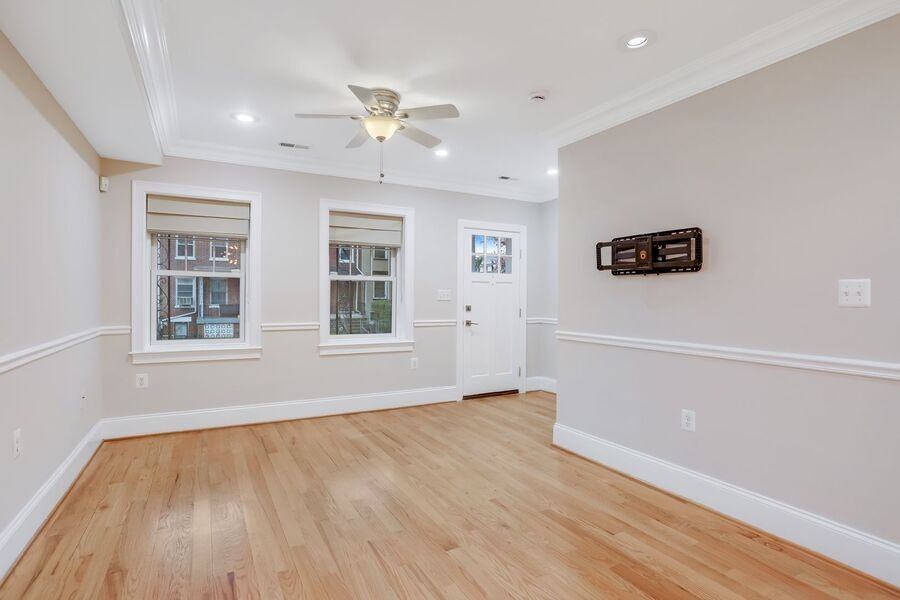 447 Newton Pl Nw - Photo 6 of 50