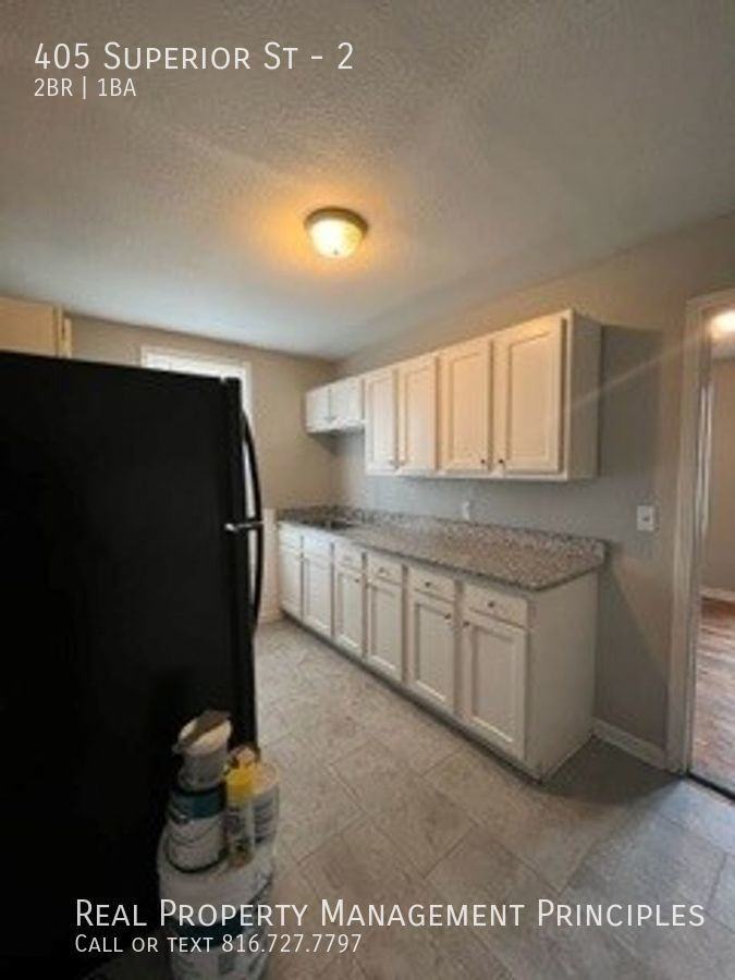 405 Superior St #2 - Photo 3 of 13