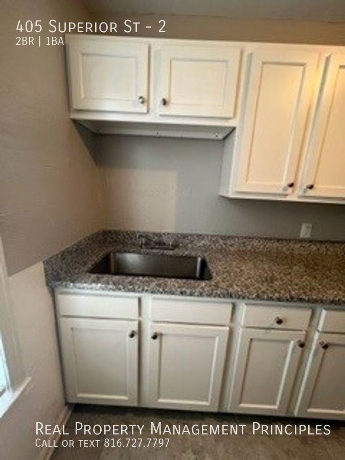 405 Superior St #2 - Photo 5 of 13
