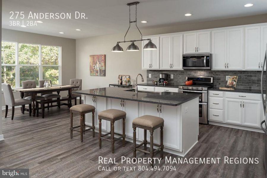 275 Anderson Dr - Photo 6 of 23