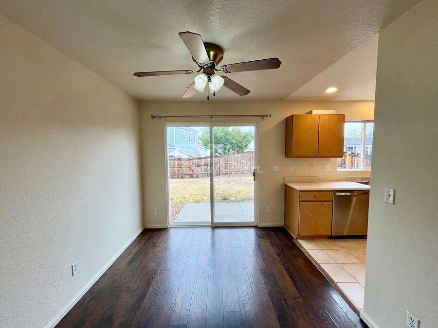 15605 E 51st Pl - Photo 4 of 13