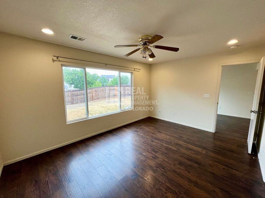15605 E 51st Pl - Photo 5 of 13