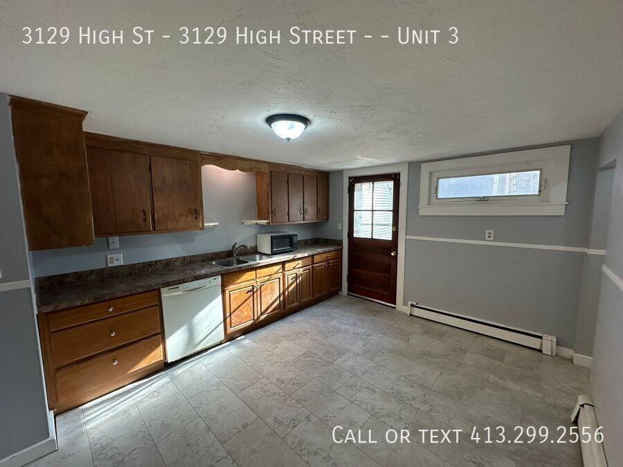 3129 High St - 3129 High Street - #3 - Photo 5 of 16