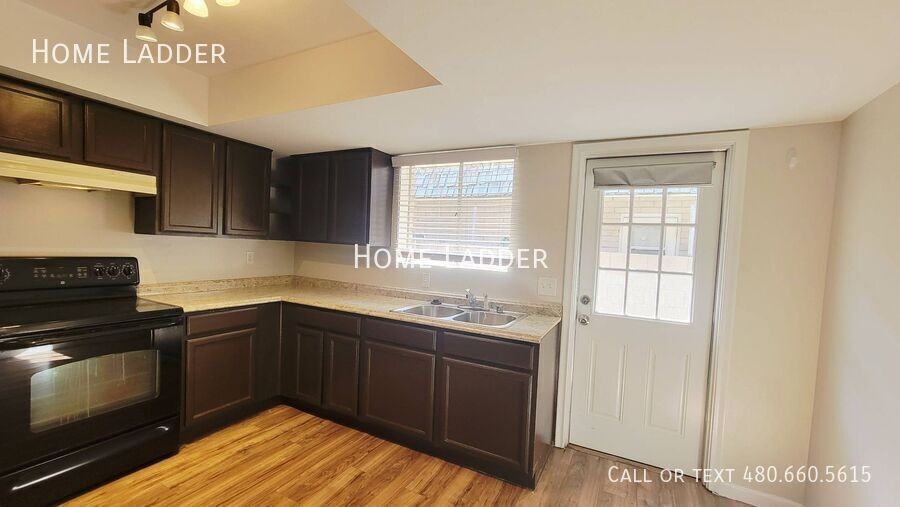 1147 W Drummer Ave - Photo 6 of 15