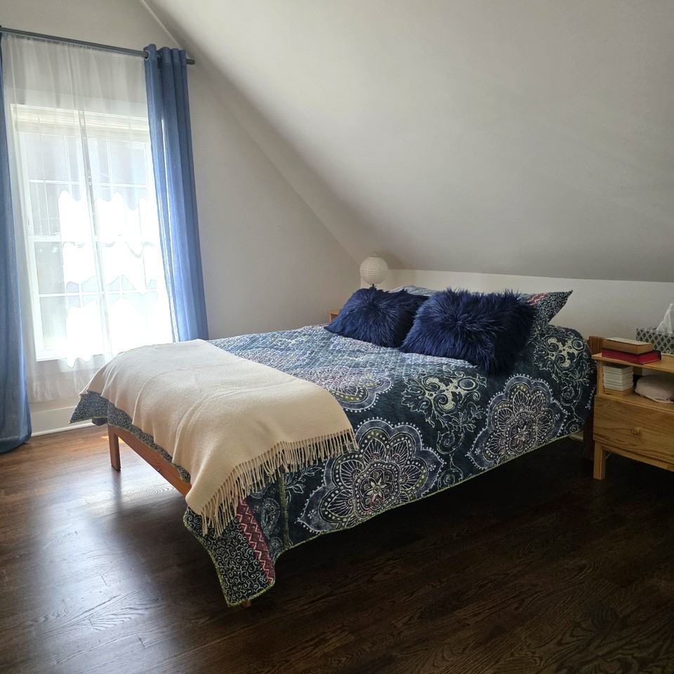 293 Spring St #B - Photo 6 of 20