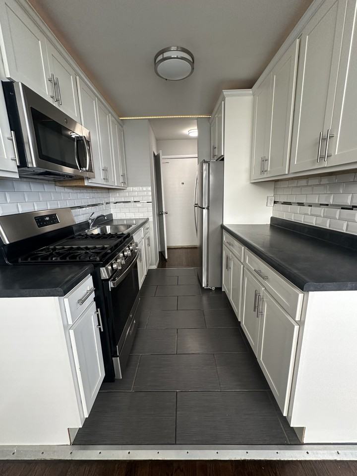 83 Western Ave #18
