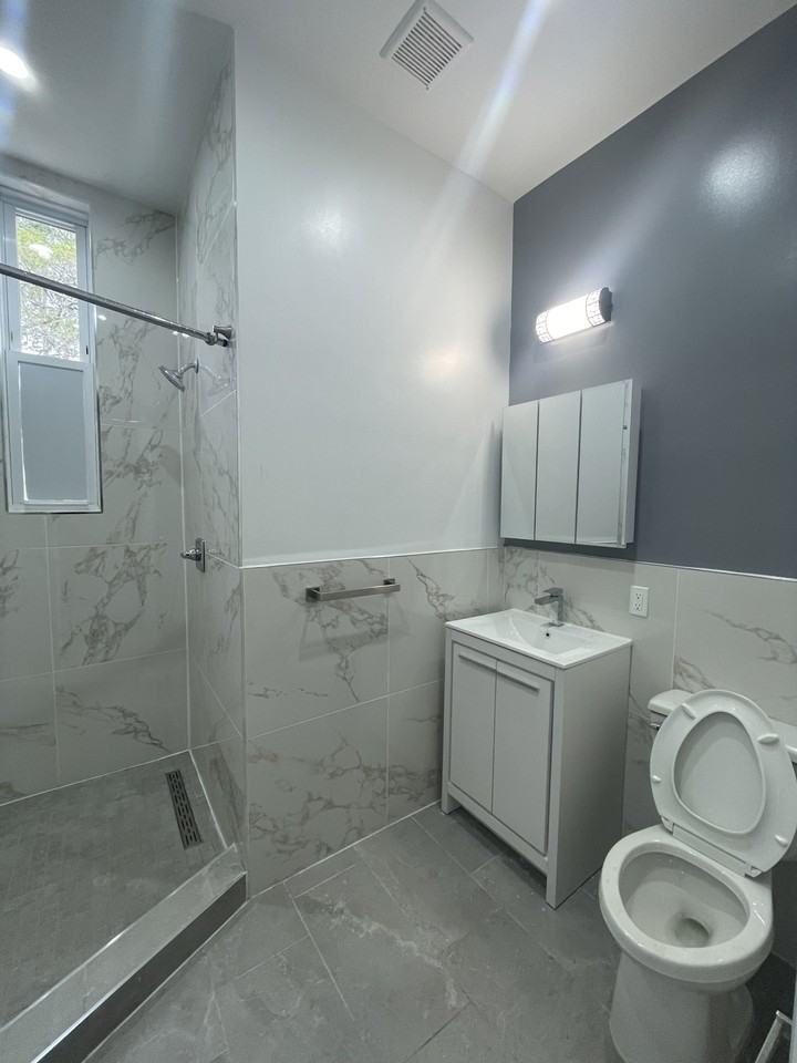 222 Primrose Ave #2 - Photo 4 of 15