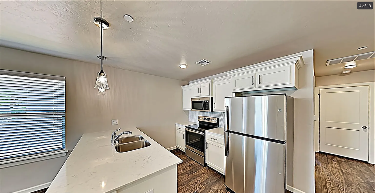 403 Summit Ridge Dr #NA - Photo 3 of 12