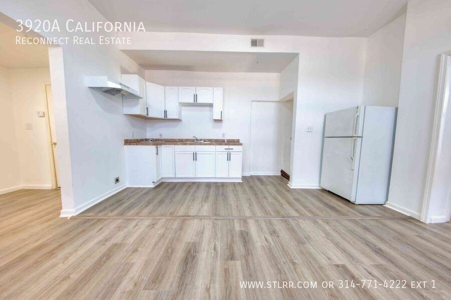 3920A California Ave - Photo 2 of 11