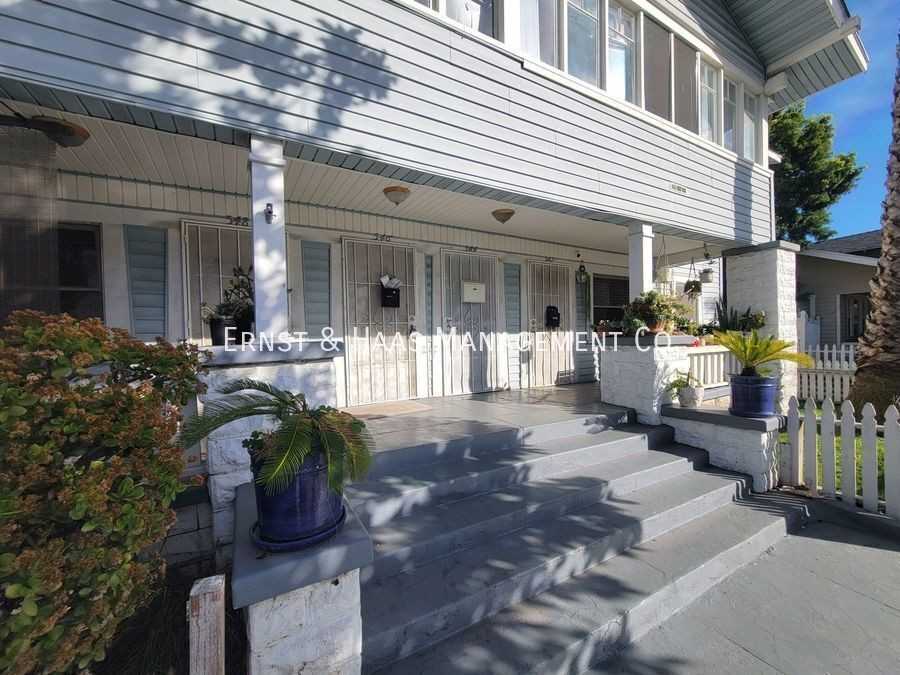 546 Lime Ave - Photo 2 of 26