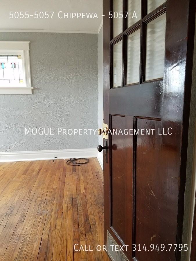 50555057 Chippewa St #5057A - Photo 2 of 8