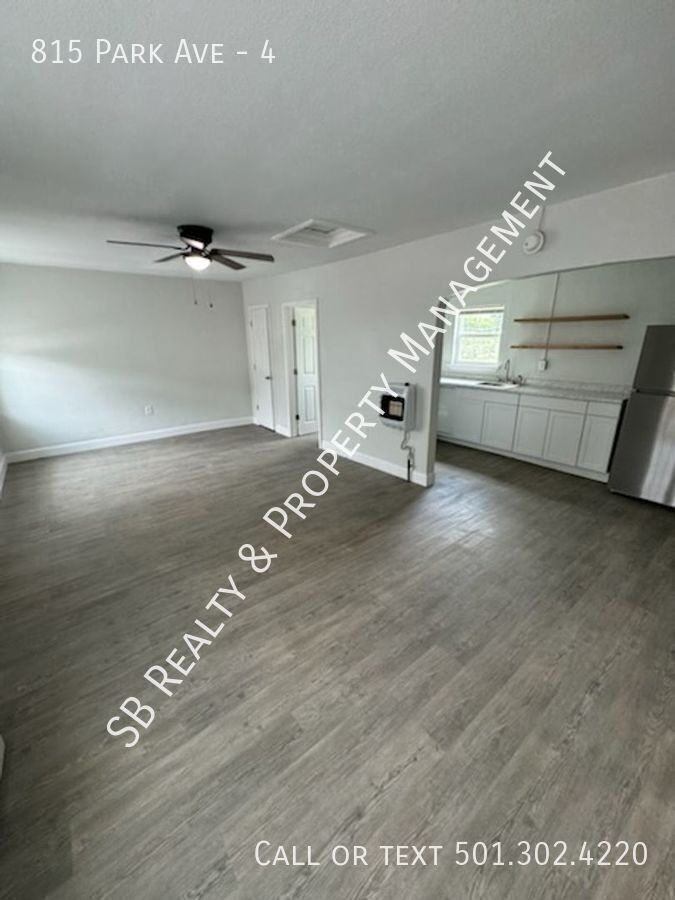 815 Park Ave #4 - Photo 6 of 10