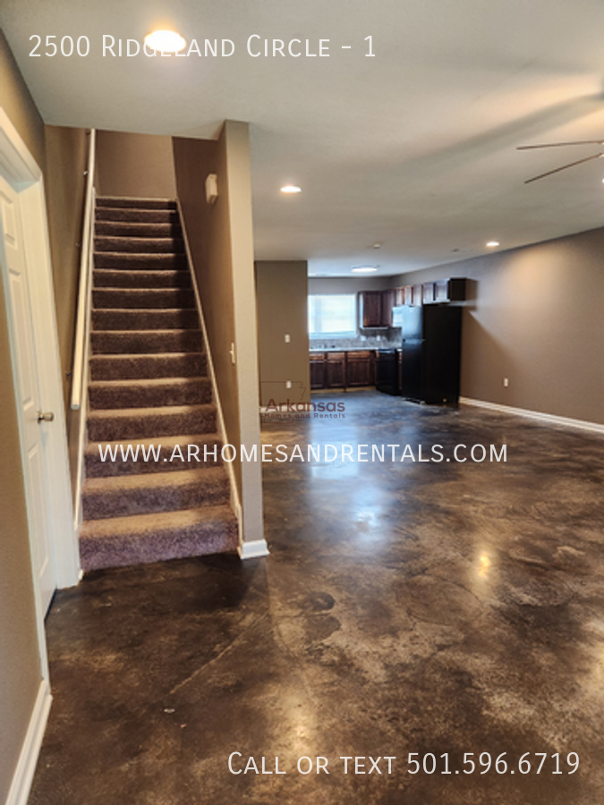 2500 Ridgeland Cir #1 - Photo 3 of 20