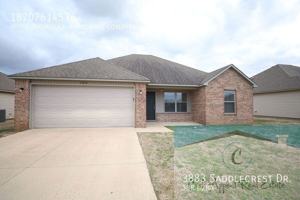 featured image of 3883 Saddlecrest Dr