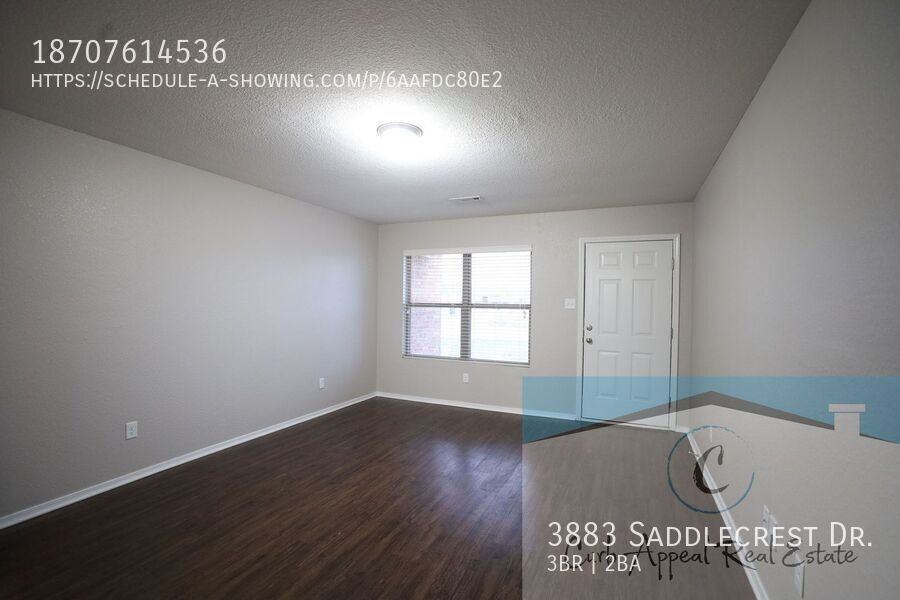 3883 Saddlecrest Dr - Photo 3 of 20