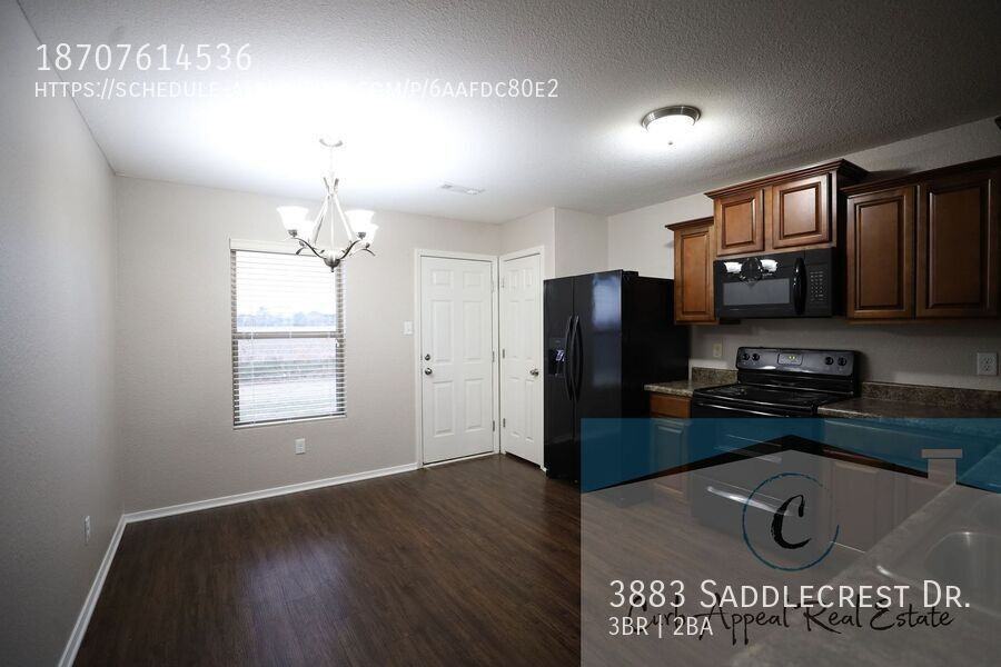3883 Saddlecrest Dr - Photo 4 of 20