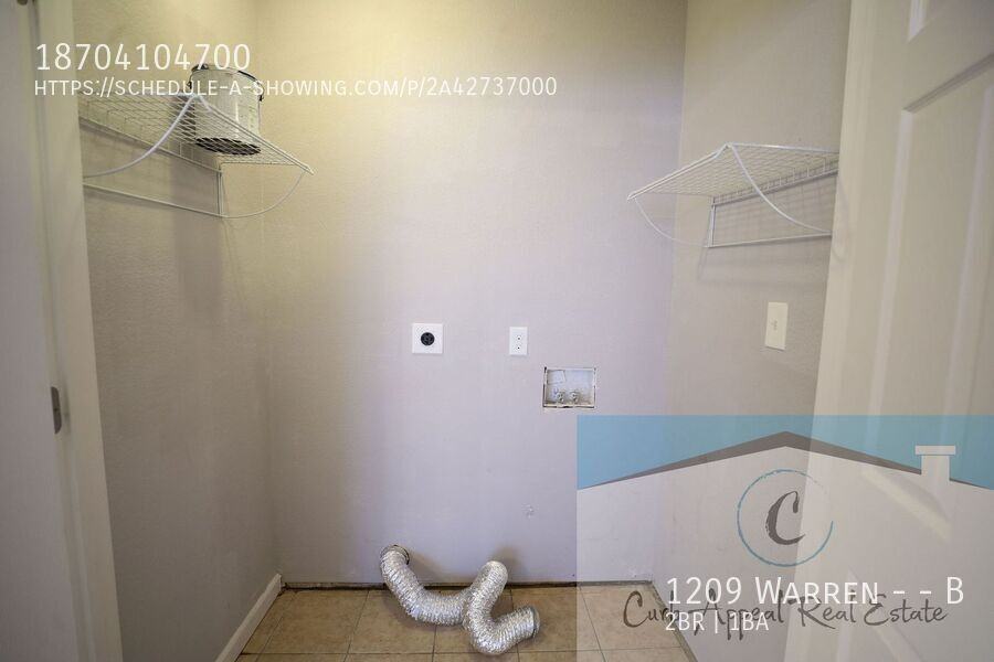 1209 Warren St #B - Photo 6 of 11