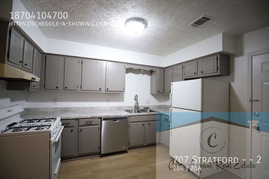 707 Stratford Dr #2 - Photo 5 of 12