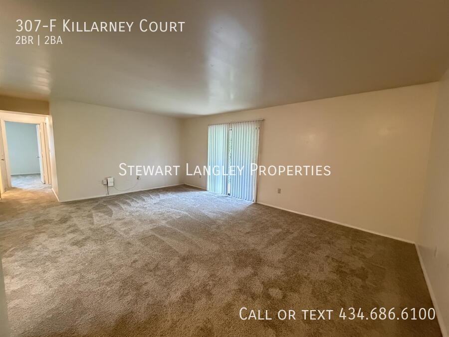 307 Killarney Ct Apt F - Photo 3 of 24
