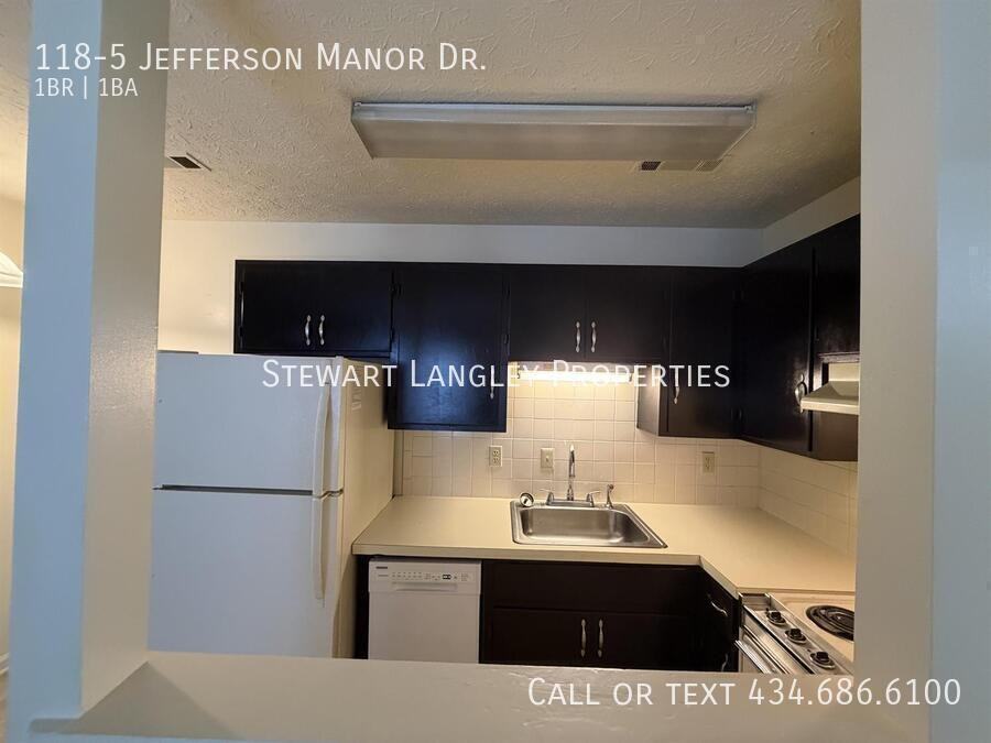 118 Jefferson Manor Dr Apt 5 - Photo 6 of 21