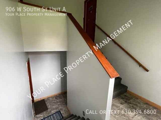 906 W South St Unit A - Photo 2 of 14