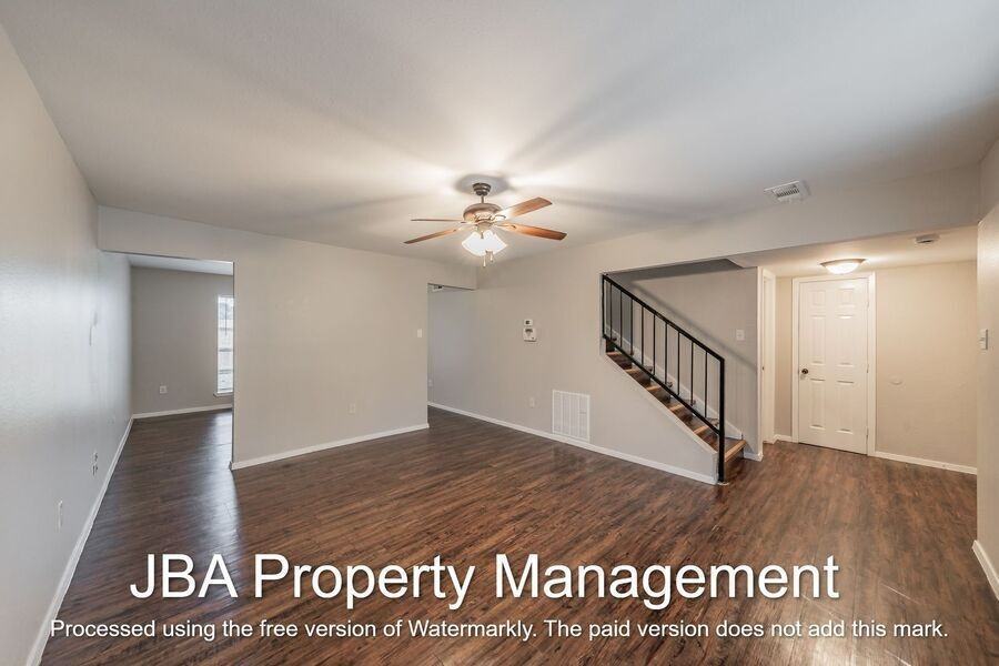 1766 Belshire Ct #1766B - Photo 3 of 28