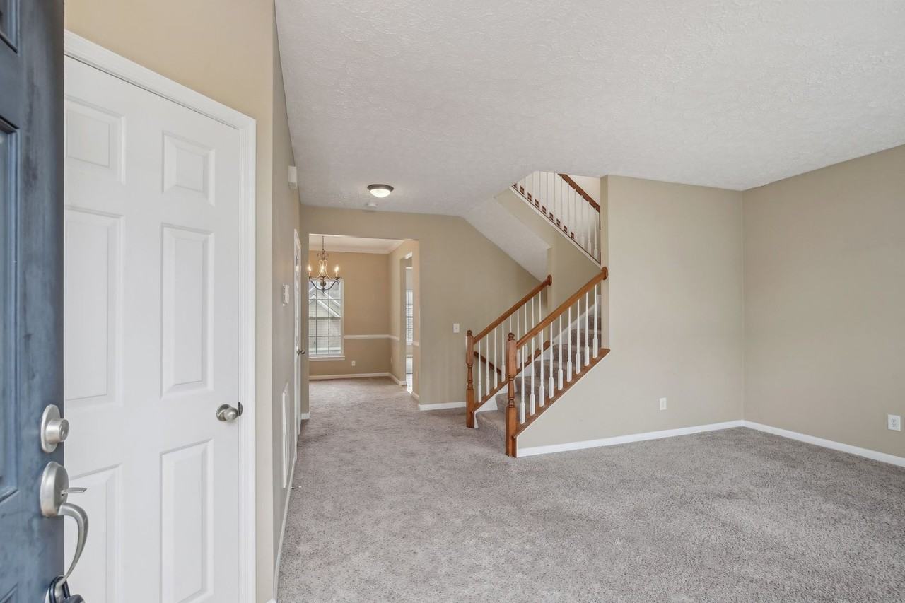 7841 Heaton Way - Photo 2 of 39
